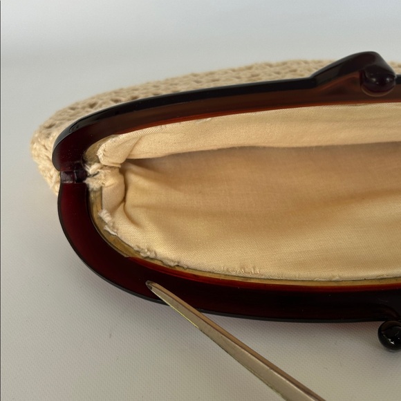 Vintage Crochet Clutch - Picture 8 of 13